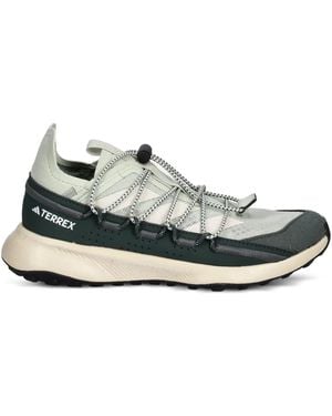 adidas レースアップ スニーカー - グリーン