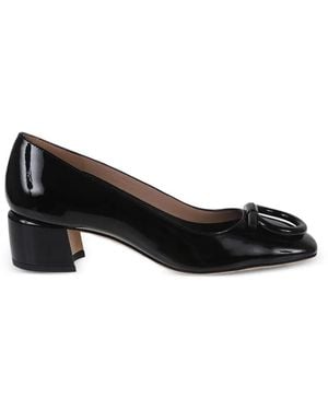 Ferragamo Mara Buckle Leather Court Shoes - Black