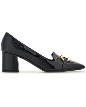 Ferragamo Patent Lambskin Court Shoes - Black
