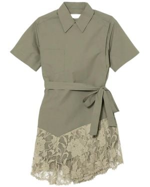 Toga Top con cinturón y detalle de encaje - Verde