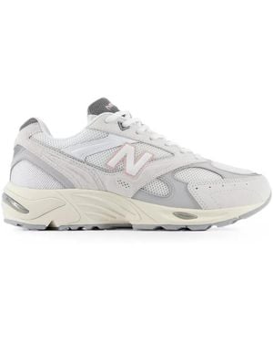 New Balance Baskets 880R Abzorb - White