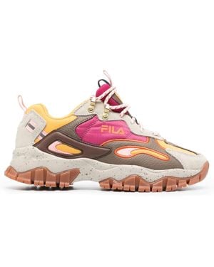 Fila Race Tracer Lace-Up Trainers - Pink