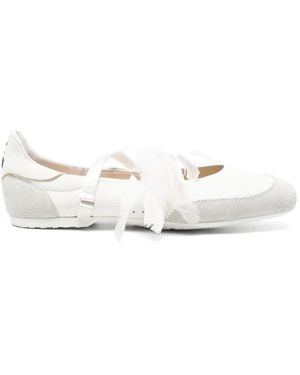 Patrizia Pepe Dancing Skin Feather-Detail Leather Ballet Flats - White