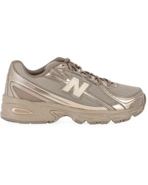 New Balance 740 Trainers - Brown
