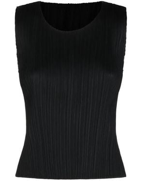 Pleats Please Issey Miyake Pleated Spread-Collar T-Shirt - Black