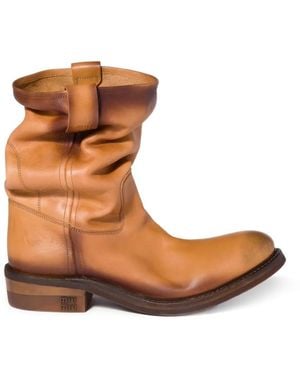 Miu Miu Bottes En Cuir À Fronces - Brown