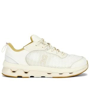 On Shoes X Zendaya X Law Roach Cloudze Mo Trainers - White