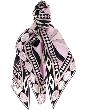 PUCCI Printed Silk Triangle Scarf - ホワイト