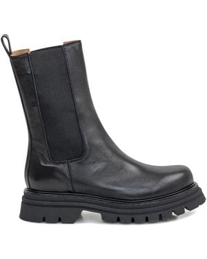 Ennequadro Leather Chelsea Boots - Black