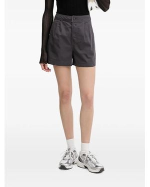Columbia Acker Rock Pleated Logo-Patch Shorts - Black