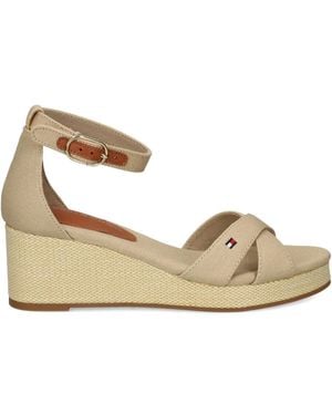 Tommy Hilfiger Wedge-Sandalen mit überkreuzten Riemen - Natur