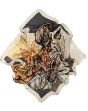 Elizabetta Debora Leaf-Print Scarf - Brown