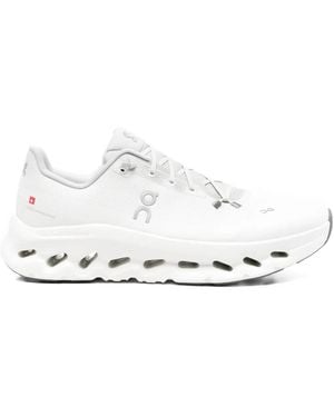 On Shoes Cloudtilt Trainers - White