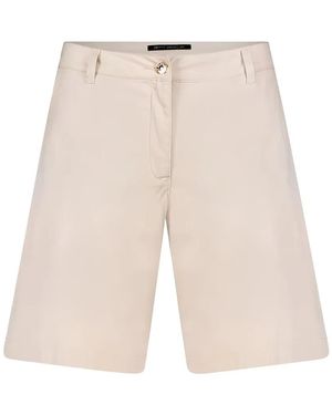 Betty Barclay Button-Fastening Bermuda Shorts - Natural