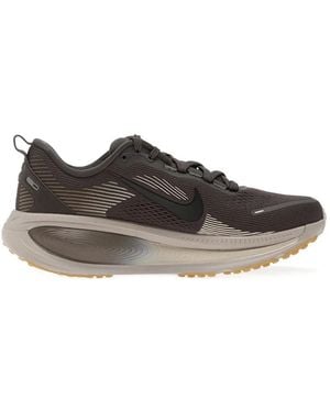 Nike Vomero 18 Sneakers - Bruin