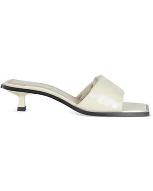 Alohas Twisted Sandals - White