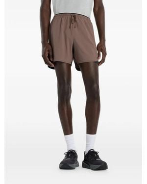 New Balance Rc Essential 5" Shorts - Natural