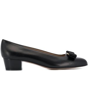 Ferragamo With Heel Black