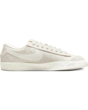 Nike Blazer Low '77 Se "Sail Sesame" Sneakers - White