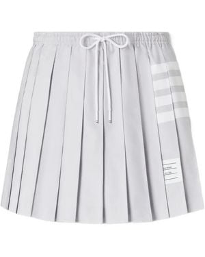 Thom Browne Jupe Plissée À Lien De Resserrage Et Détail 4 Bandes Signature - White