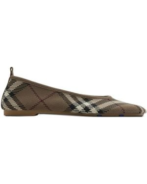 レディース Burberry バレエフラット & バレエシューズ