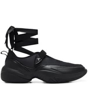 Nike Pointe Ribbon-Tie Sneakers - Black