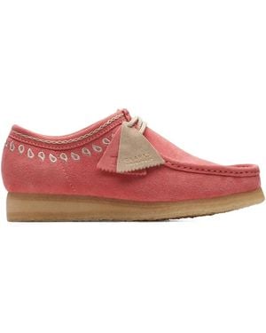 Clarks Bottines Wallabee Embroidery' - Rouge