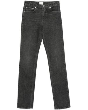 Closed Vaqueros con parche del logo - Gris