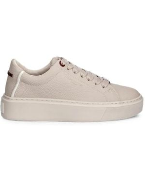 Alexander Smith London Grained Leather Platform Sneakers - Natural