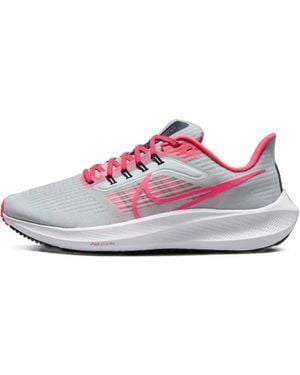 Nike Air Zoom Pegasus 39 Sneakers - White