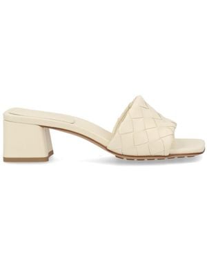 Bottega Veneta Sandalwood "Park" - Natural