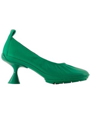 Camper Gobi Pumps - Green