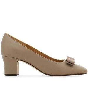 Ferragamo Leather Pumps - Natural