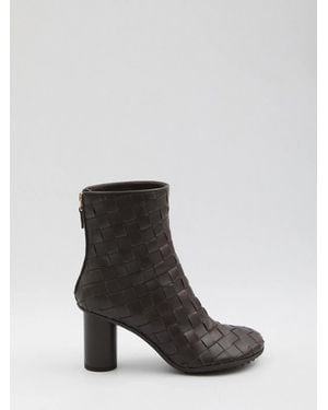 Bottega Veneta Atomic Leather Ankle Boots - White