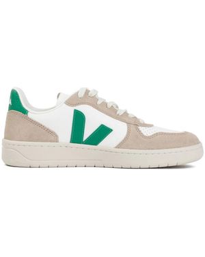 Veja V10 Chromefree Leather Trainers - Green