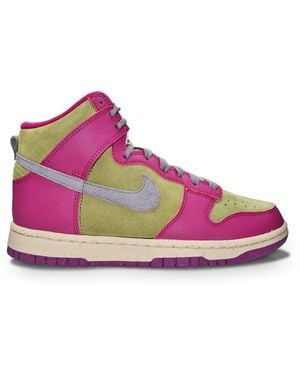 Nike Dunk High Sneakers - Pink