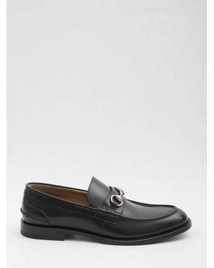 Gucci Leather Loafer With Clasp - White