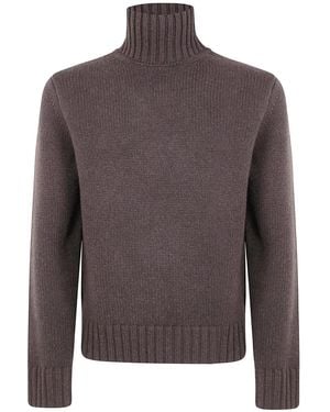 Studio Nicholson "Loris 3Gg Neat Fit" Crew Neck - Brown