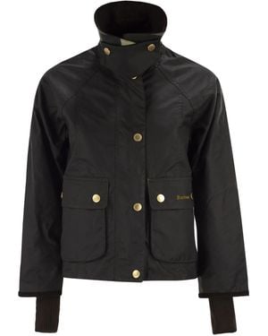 Barbour Beadnell Waxed Jacket With Crop Cut - Black