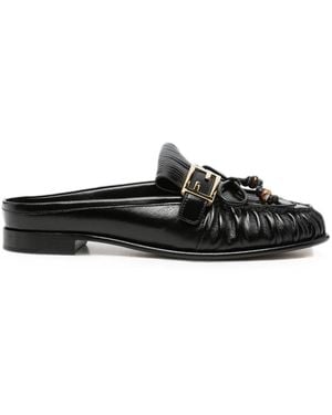 Fendi Mule Sabot Negra Hebilla Logo Dorado - Black