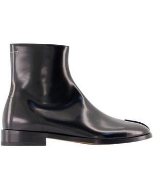 MM6 by Maison Margiela Glossy Leather Ankle Boots - Black