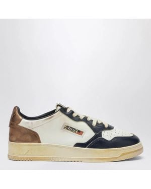 Autry Medalist Low Super Vintage Sneakers - White