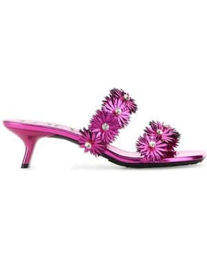 Loewe Petal Flat Leather Sandals - Pink