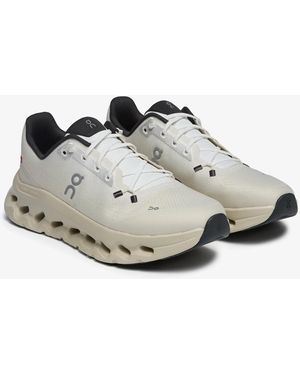 On Shoes Cloudtilt 1 M - White