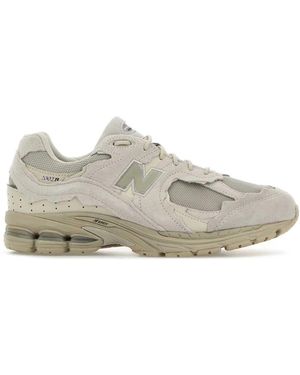 New Balance 2002Dx Protection Pack Suede And Gore-Tex Trainers - White
