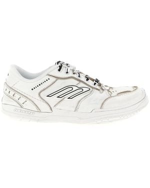 Balenciaga 'Hamptons Worn-Out Medio' Sneakers - White