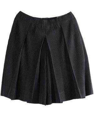 HOMME PLISSÉ Homme Plisse Homme Plisse Issey Miyake Pleated Wide-Leg Shorts - Black