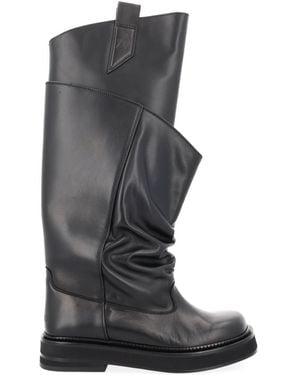 The Attico Stivale "Passeggiata" - Black
