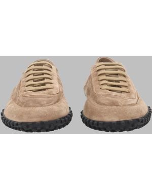 Common Projects Minimal Runner
Seventy - Natural