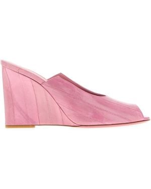 Fendi Leather Wedges - Pink
